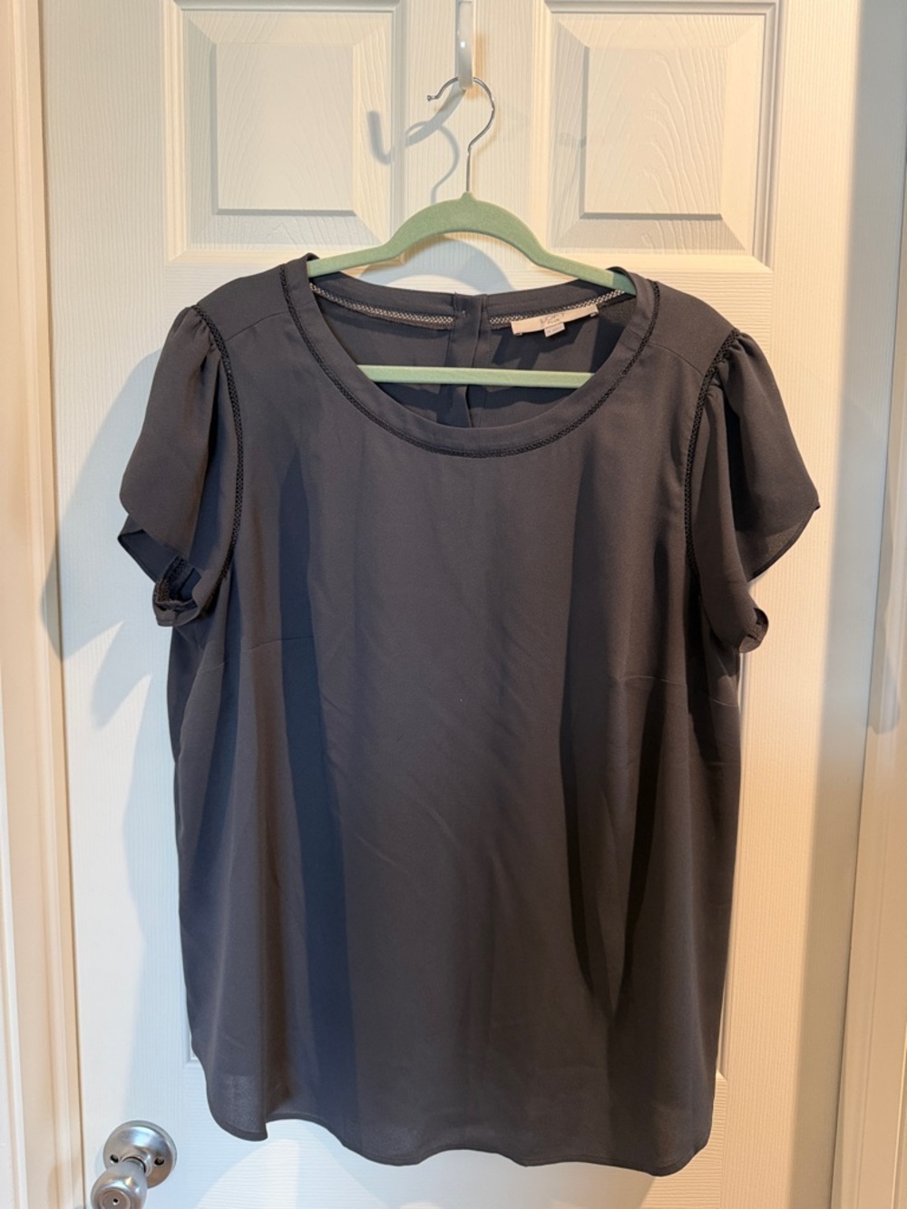 LOFT Plus Charcoal Gray Short Sleeve Round Neck Blouse, 16